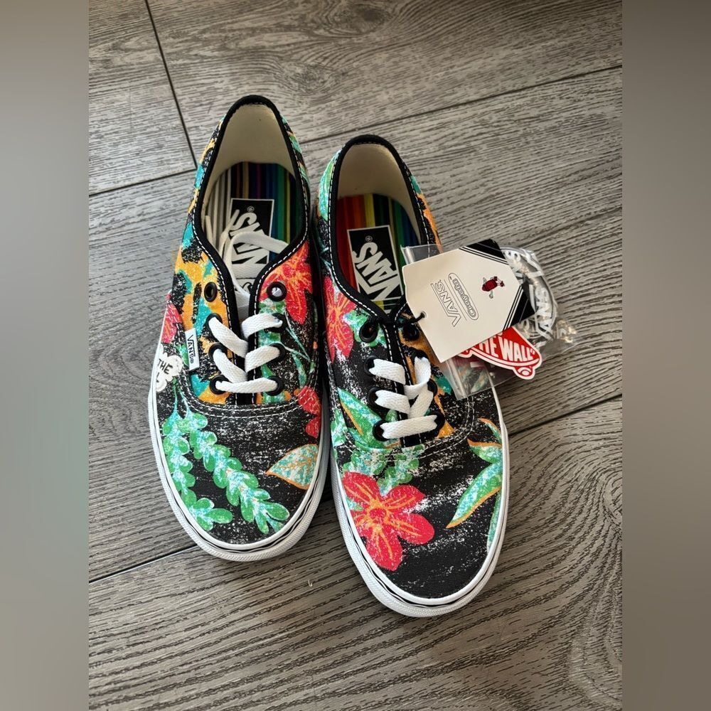 Vans crayola Floral Canvas Sneakers